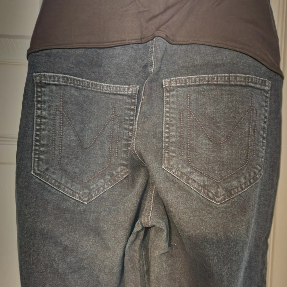 Women's Flare Jeans - Dark Blue - Picture 11 of 12